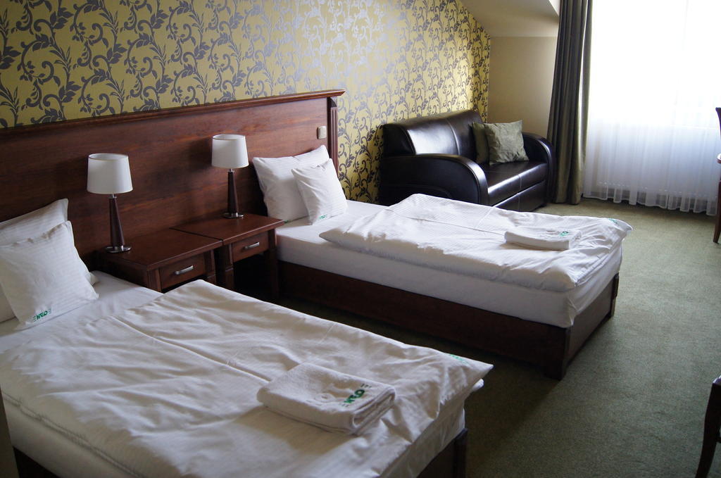 Hotel Neo Miedzyrzecz Room photo